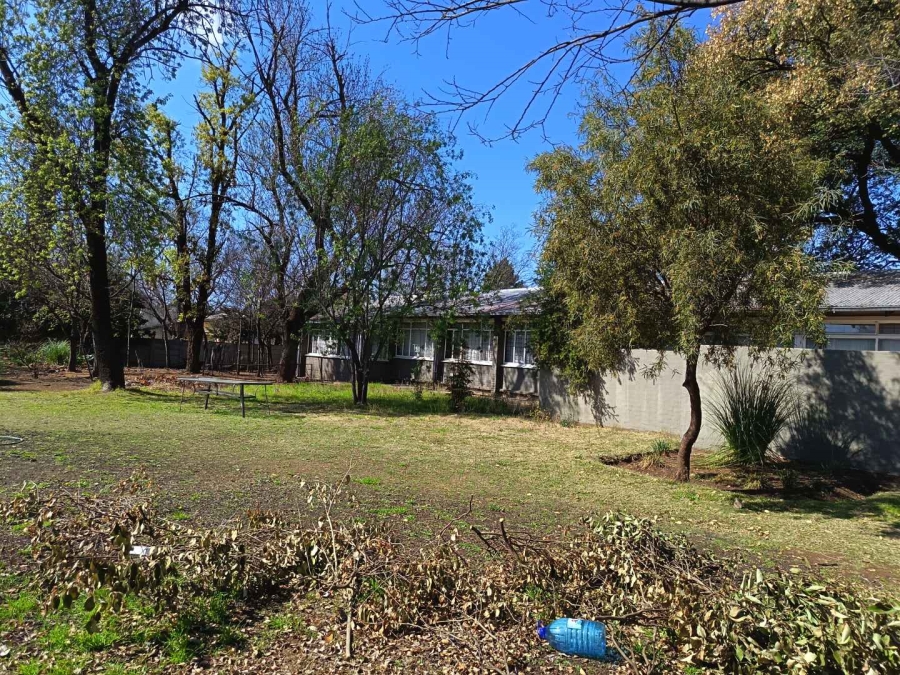 16 Bedroom Property for Sale in Universitas Free State